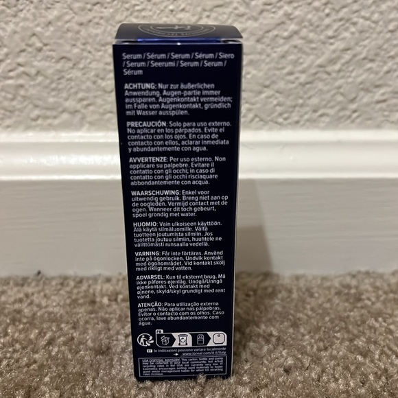 IT COSMETICS | CONFIDENCE IN YOUR BEAUTY SLEEP SERUM - PLUMP & RADIANCE - Picture 3 of 7